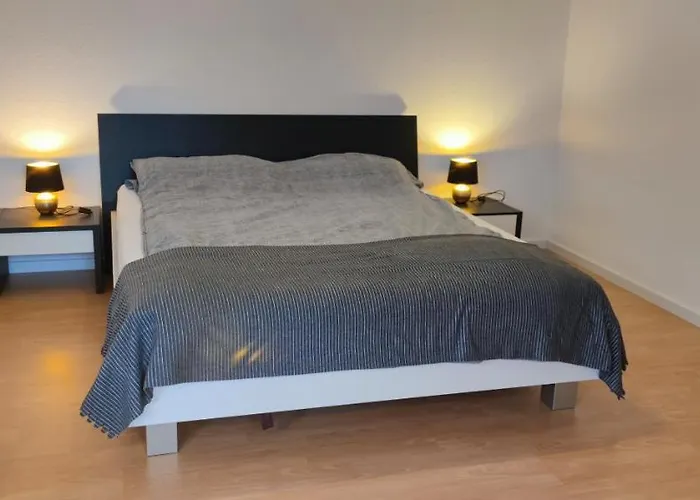 Moderne Lindlar, Dorf- Und Waldnah, Gratis W-lan, Nr *